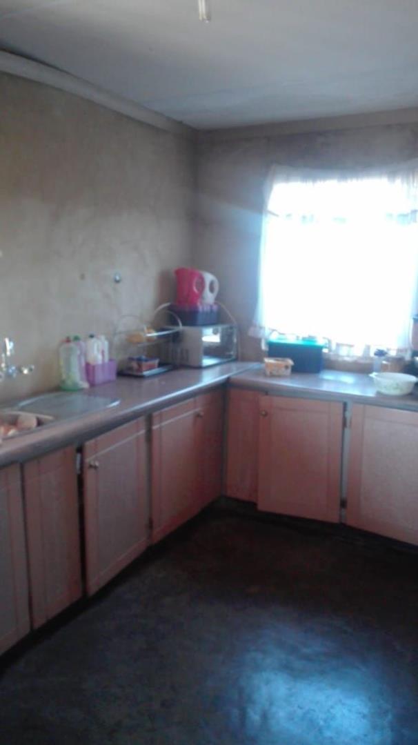 233961_Daveyton